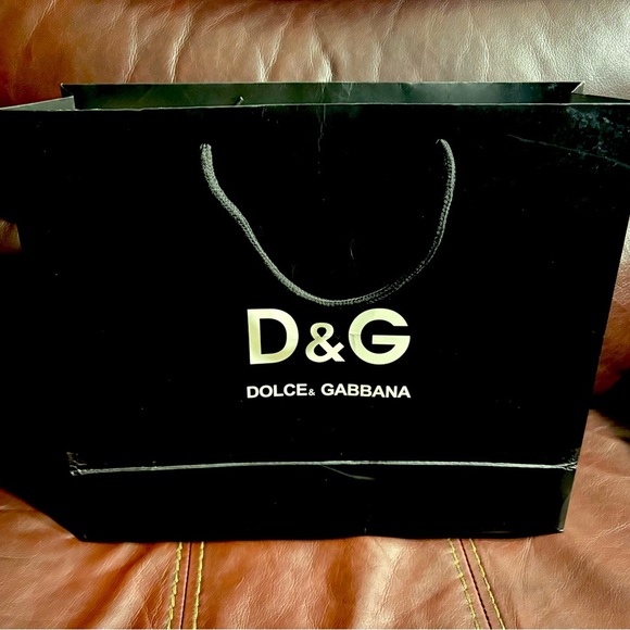 Authentic Dolce & Gabbana Shopping Bag 13" by 11" - Picture 4 of 5